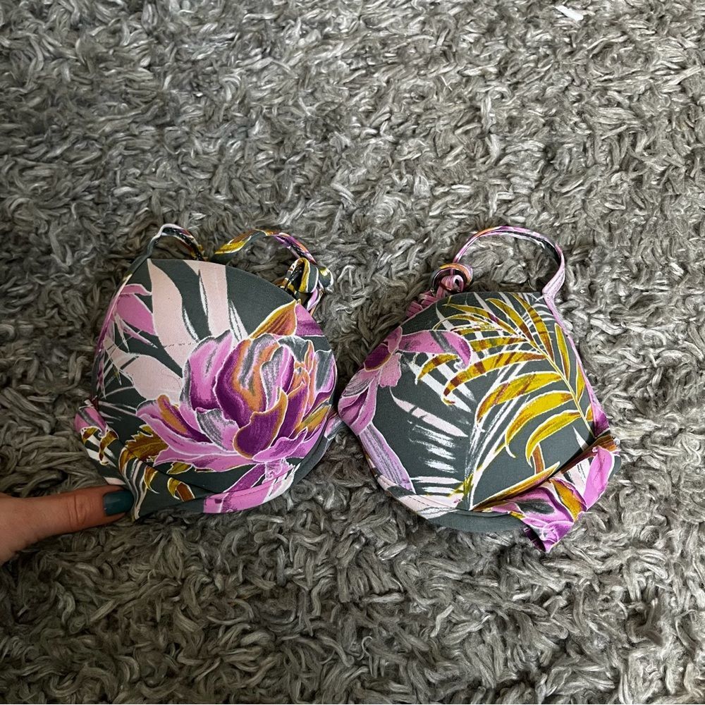 Cotton On Floral Push Up Bikini top 32b